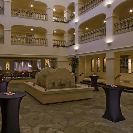 Hyatt Regency Westlake-2