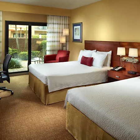 Courtyard By Marriott West Palm Beach-3