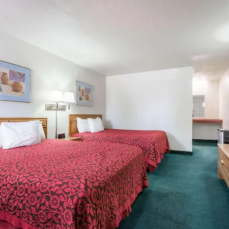 Days Inn By Wyndham Gallup-3