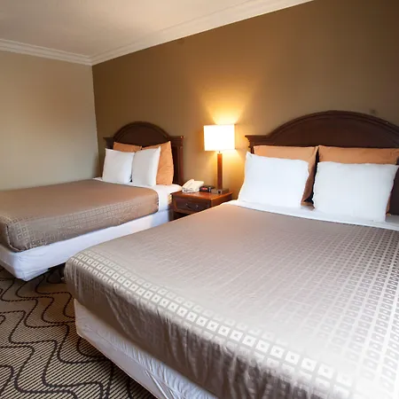 Jack London Inn-3
