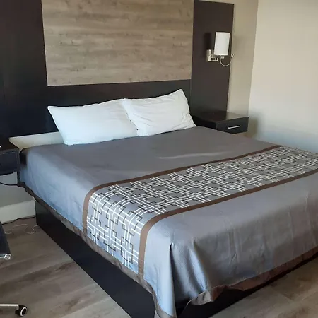 Travelodge By Wyndham Virginia Beach Bay Beach-2