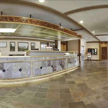 Red Lion Hotel Wenatchee City Center-3