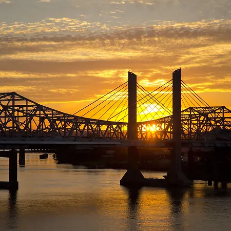 Sheraton Louisville Riverside Hotel-3