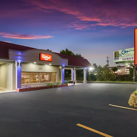 Red Roof Inn Lenoir-2