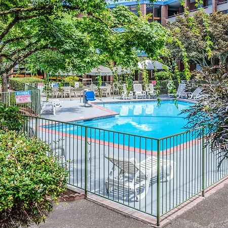 University Place Hotel And Conference Center-2