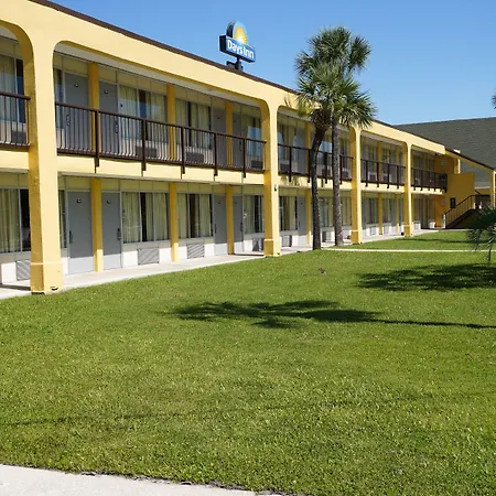Days Inn By Wyndham Lake City I-75-2