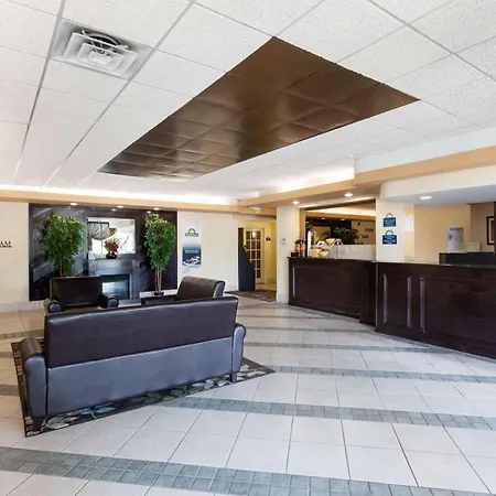 Days Inn By Wyndham Albion-2