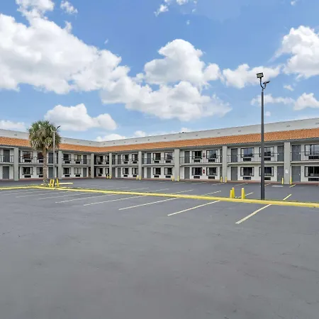 Quality Inn & Suites Orlando East - Ucf Area-2