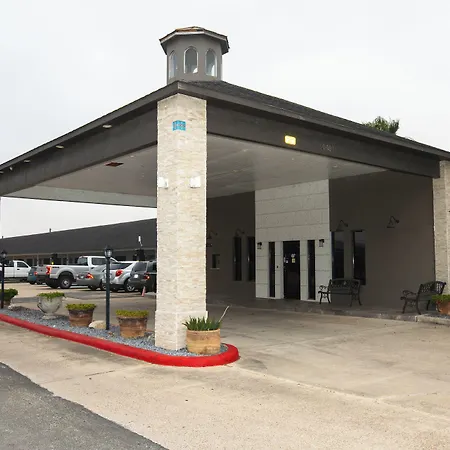 Americas Best Value Inn Harlingen-2