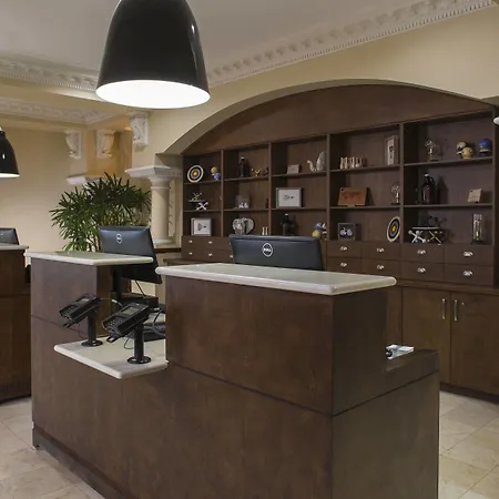 Four Points By Sheraton Suites Tampa Airport Westshore-3