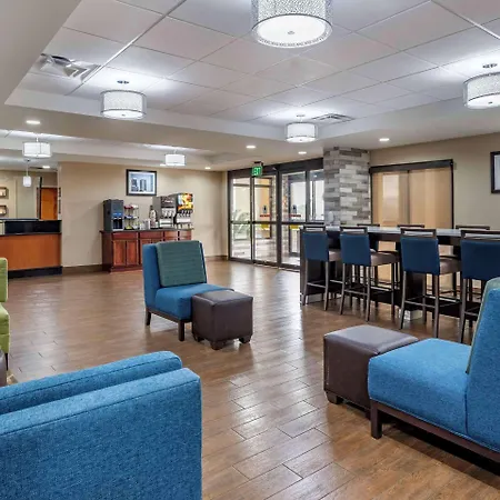 Comfort Inn Birmingham Homewood-2