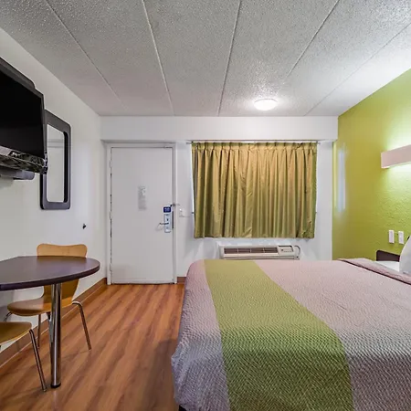 Days Inn By Wyndham Cincinnati I-71-3