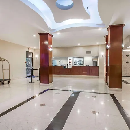 North Miami Beach Gardens Inn & Suites (Adults Only)-3