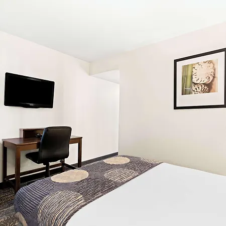 Best Western Yacht Harbor Hotel-3