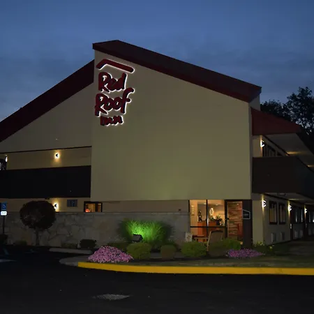 Red Roof Inn Utica-2