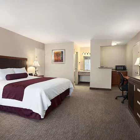 Ramada By Wyndham Sunnyvale/Silicon Valley-3