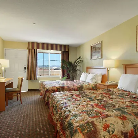 Days Inn By Wyndham Hayward Airport-3