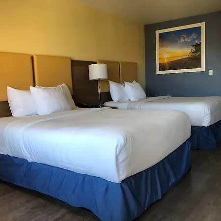 Days Inn By Wyndham Hayward Airport-2