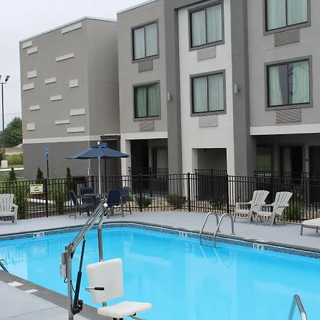 Best Western Plus Bowling Green-2