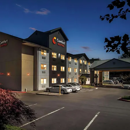 Comfort Suites Portland Airport-3