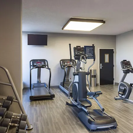 Hampton Inn Athens-2