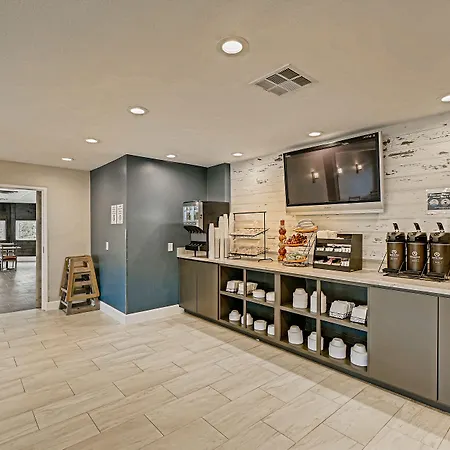 Orangewood Inn And Suites Midtown-2