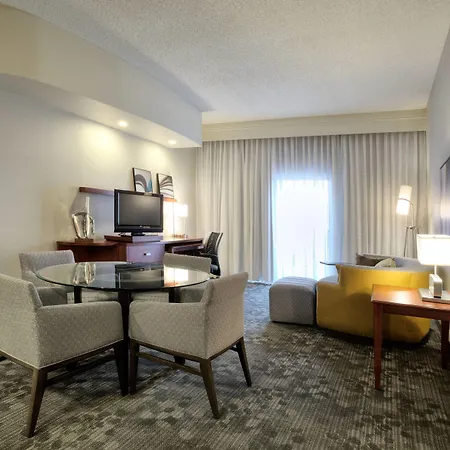 Courtyard By Marriott Mcallen-2