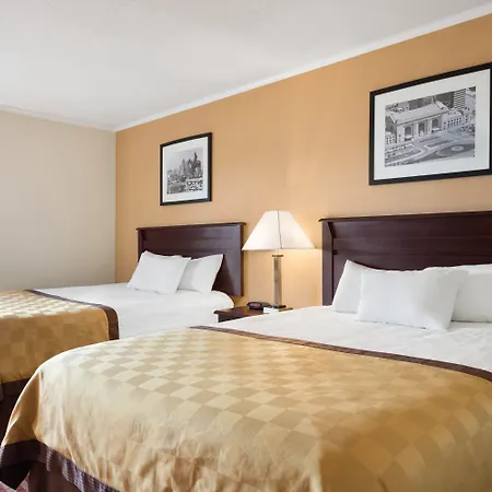 Days Inn & Suites By Wyndham Kansas City South-2
