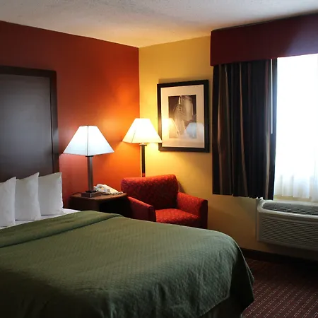 Quality Inn & Suites Lincoln South-3