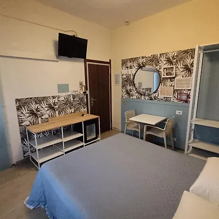 Euro Hotel-3