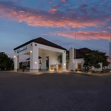 Clarion Inn Cranberry Township-2