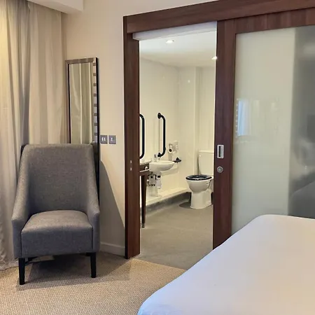 Hampton By Hilton Humberside Airport-3