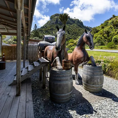 Punakaiki Rocks Hotel & Garden Bar-3