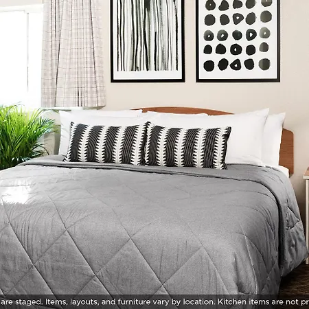 Intown Suites Extended Stay Birmingham Al - Homewood-3