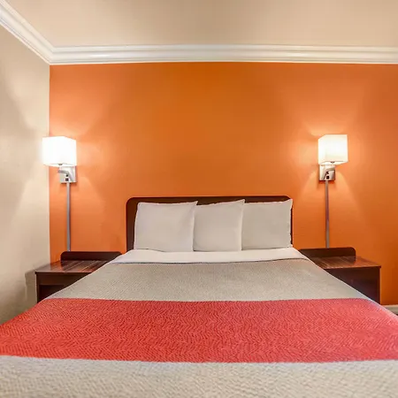 Motel 6-Fresno, Ca - Belmont Ave-2