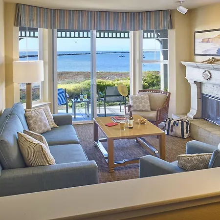 Beach House Half Moon Bay-3