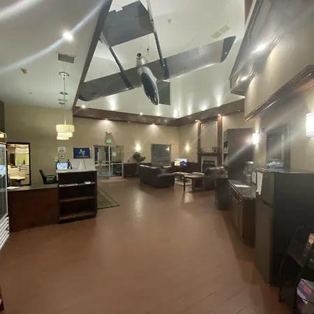 Baymont By Wyndham Colorado Springs-3