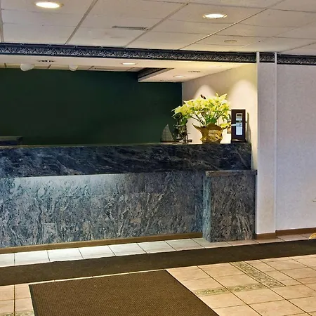 Americas Best Value Inn Waukegan-3