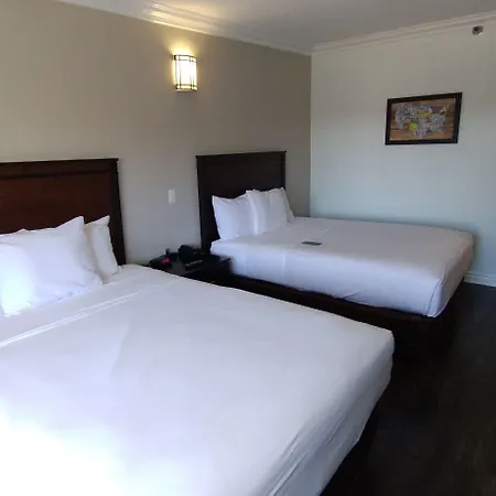 Baymont By Wyndham Ontario-3