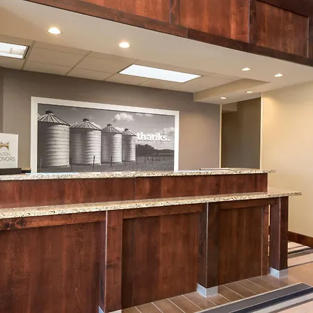 Hampton Inn Lawrence-2