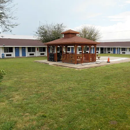 Motel 6-Madisonville, Tx-2