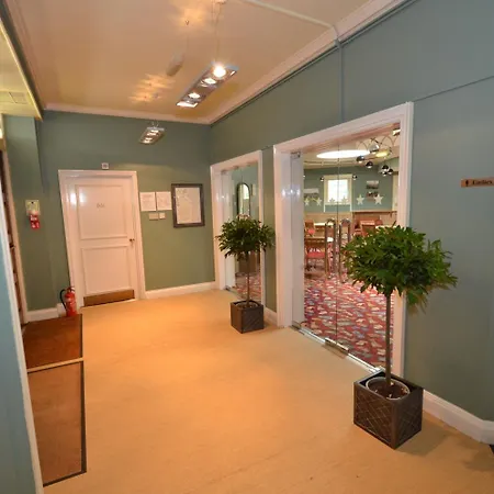 The Broadway Hotel-2