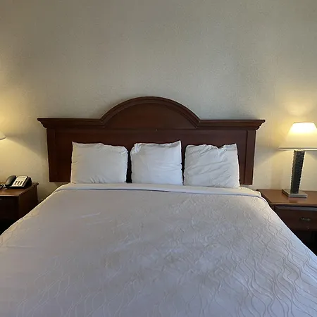 Sutter Inn-3