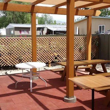 Vagabond Inn Bishop-2