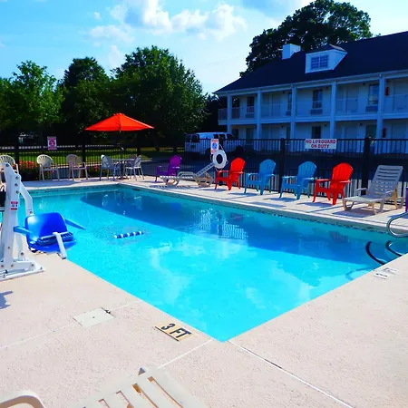 Baymont By Wyndham Florence/Muscle Shoals-2