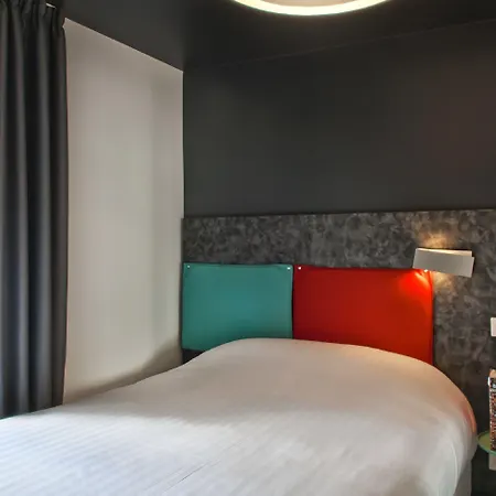 Hotel Des Metallos-3