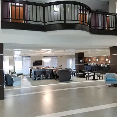Comfort Inn & Suites Columbus North-2