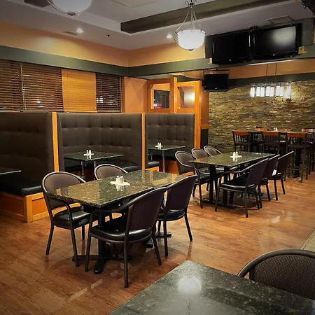 The Glenmore Inn & Convention Centre-3