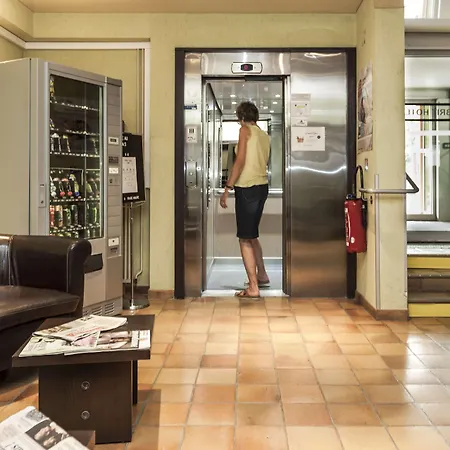 Brit Hotel Cahors - Le France-3