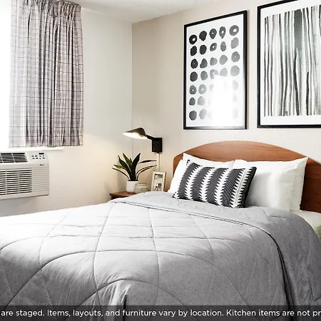 Intown Suites Extended Stay Minneapolis Mn - Burnsville-2